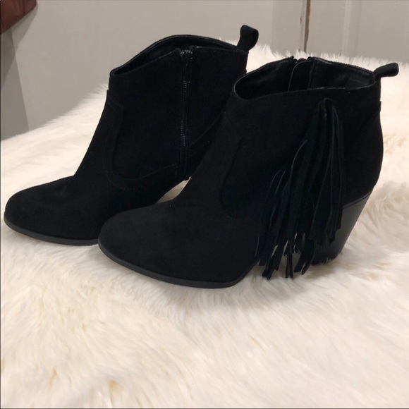 BONGO Shoes - NWT Booties
